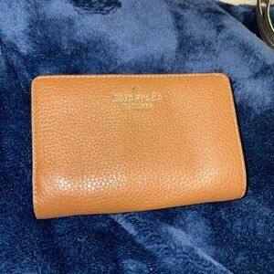 Pebbled leather wallet